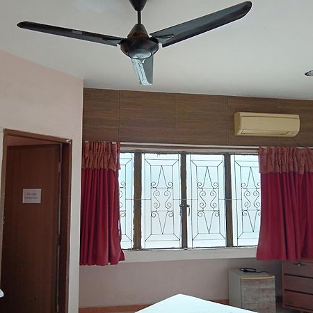 New Budget Inn Hotel Chukai Экстерьер фото
