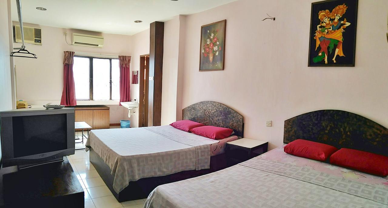 New Budget Inn Hotel Chukai Экстерьер фото